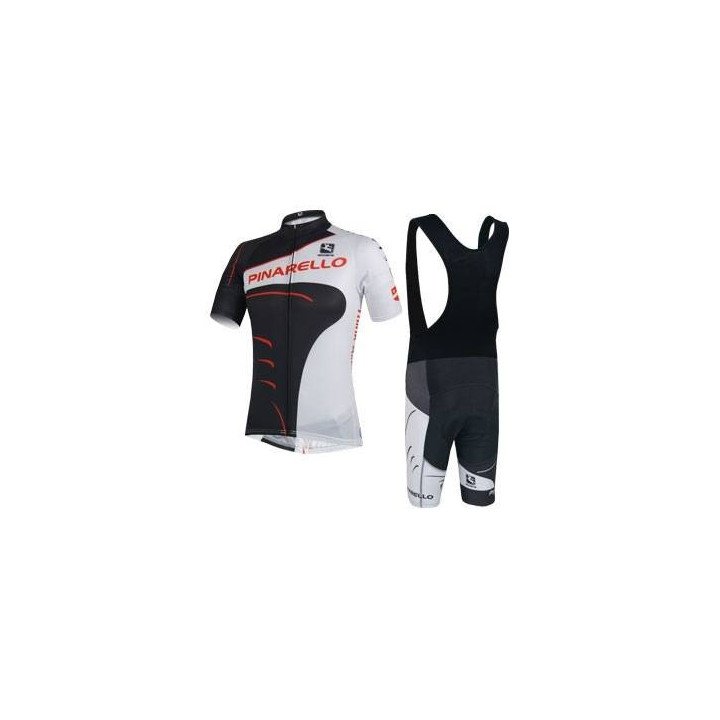 Equipación corta Pinarello para ciclistas a buen precio