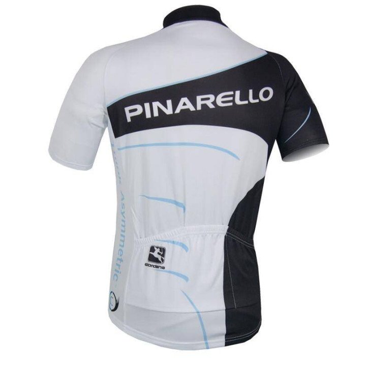 Equipación corta con tirante Pinarello para ciclistas a buen precio