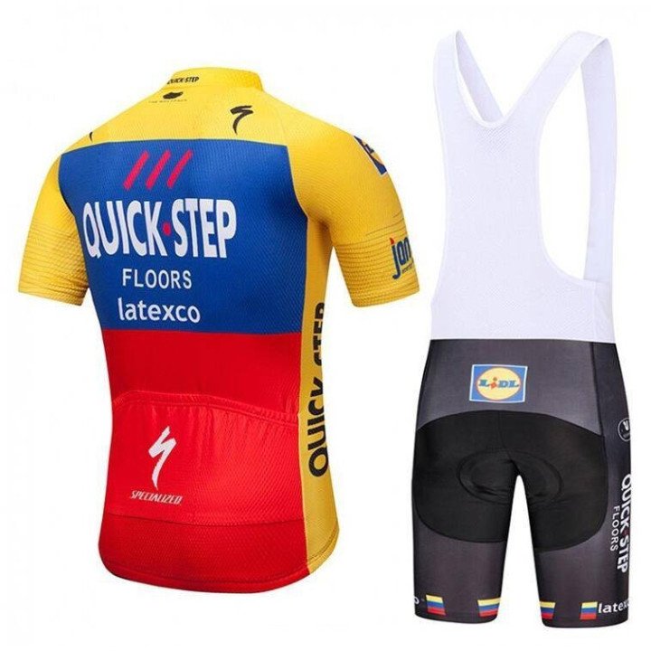 Equipación corta Quick Step 2023 a buen precio para ciclistas