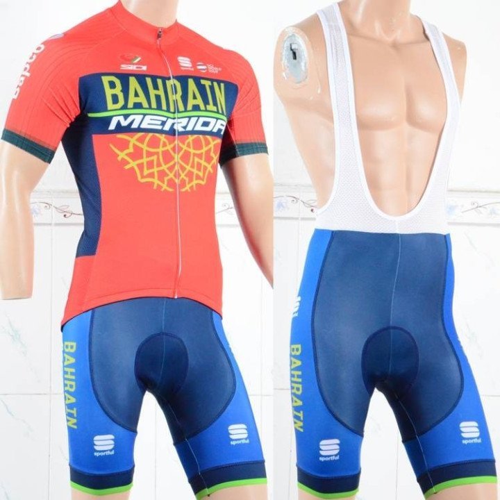 Equipación corta BAHRAIN Merida para ciclismo, calidad y confort al mejor precio