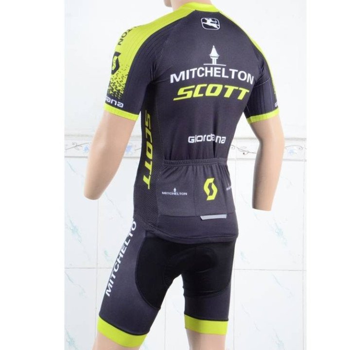 Equipación corta MITCHELTON SCOTT para disfrutar del ciclismo cómodamente