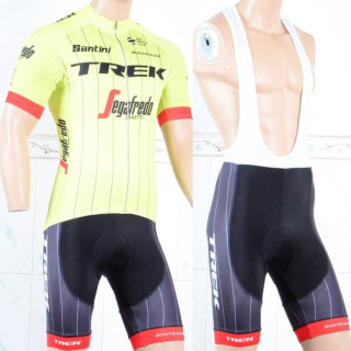 Equipación corta Trek Segafredo para ciclistas que buscan comodidad y estilo