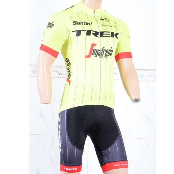 Equipación corta Trek Segafredo para ciclistas que buscan comodidad y estilo