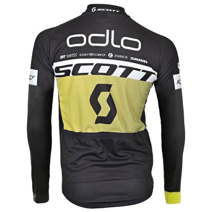Ropa térmica de ciclismo Scott ODLO para disfrutar en cada pedalada