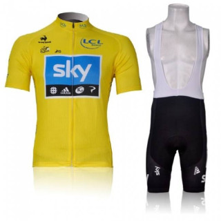 Equipación de Ciclismo SKY: Conjunto Corto Ideal para Ti