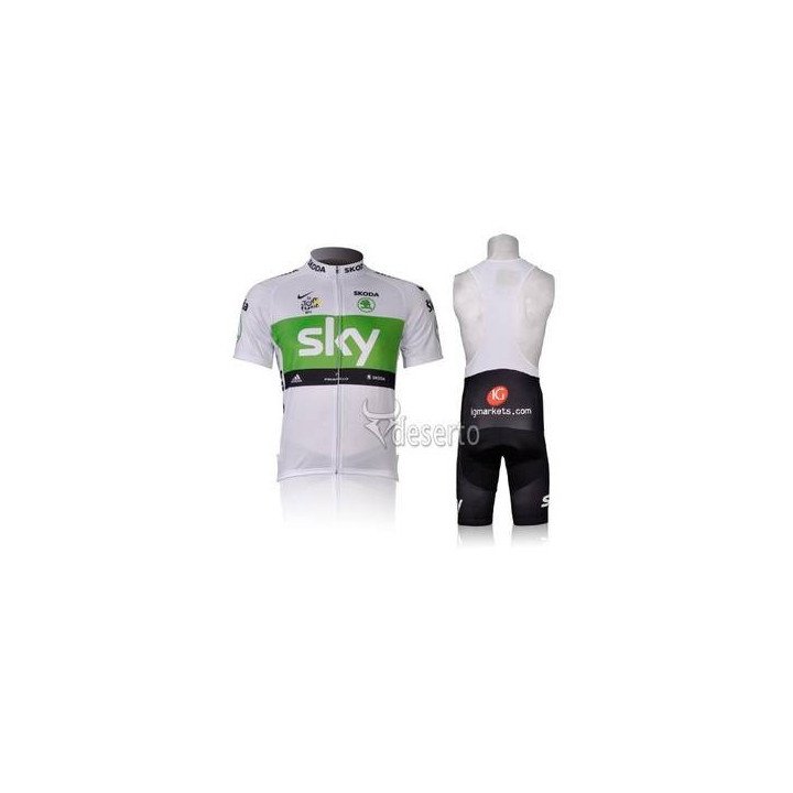 Equipación de Ciclismo SKY: Confort y Estilo para tus Rutas