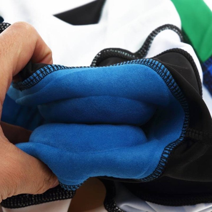 Equipación de Ciclismo Specialized: Conjunto Corto Ideal para Ti