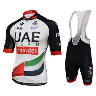 Equipación de Ciclismo UAE 2023 a Buen Precio