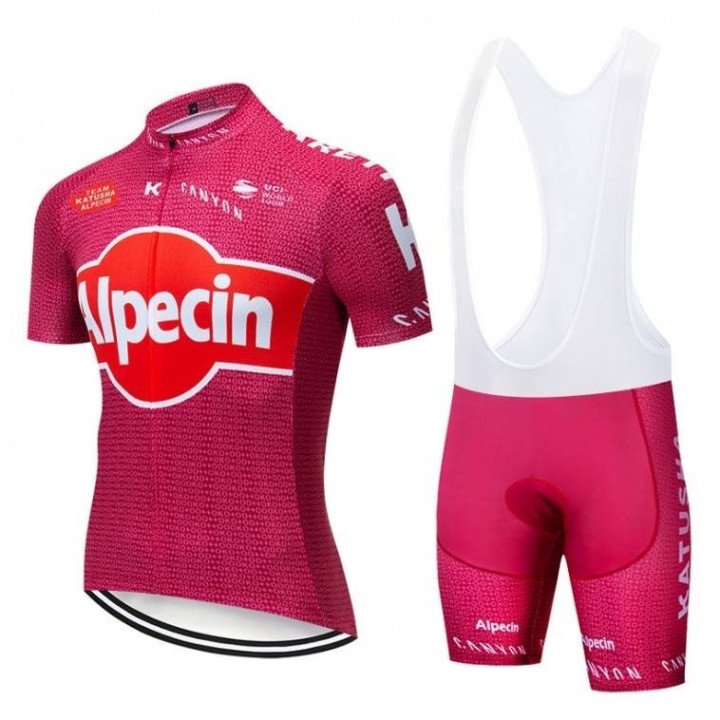 Ropa de ciclismo Katusha: el mejor conjunto corto para tus pedaladas