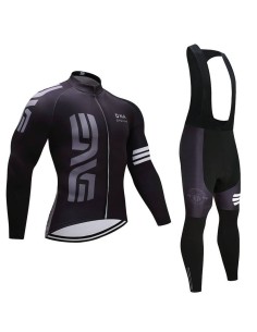 Ropa térmica de ciclismo ENVE: comodidad y estilo para tus rutas