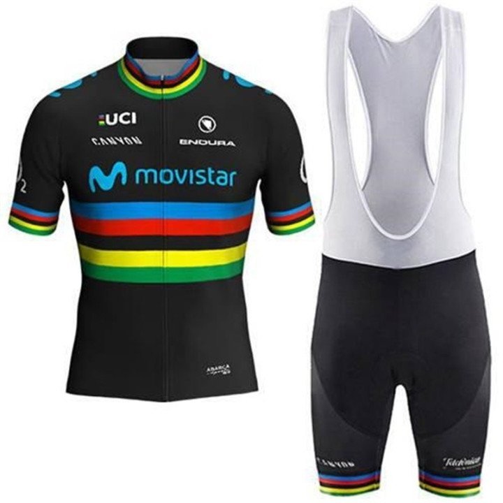 Conjunto corto de ciclismo Movistar que te encantará