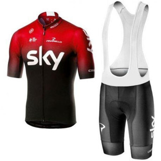 Conjunto de ciclismo SKY: comodidad y estilo para tus rutas