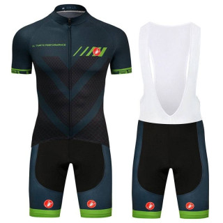 Conjunto Corto de Ciclismo Castelli para Pedalear Cómodo y Fresco