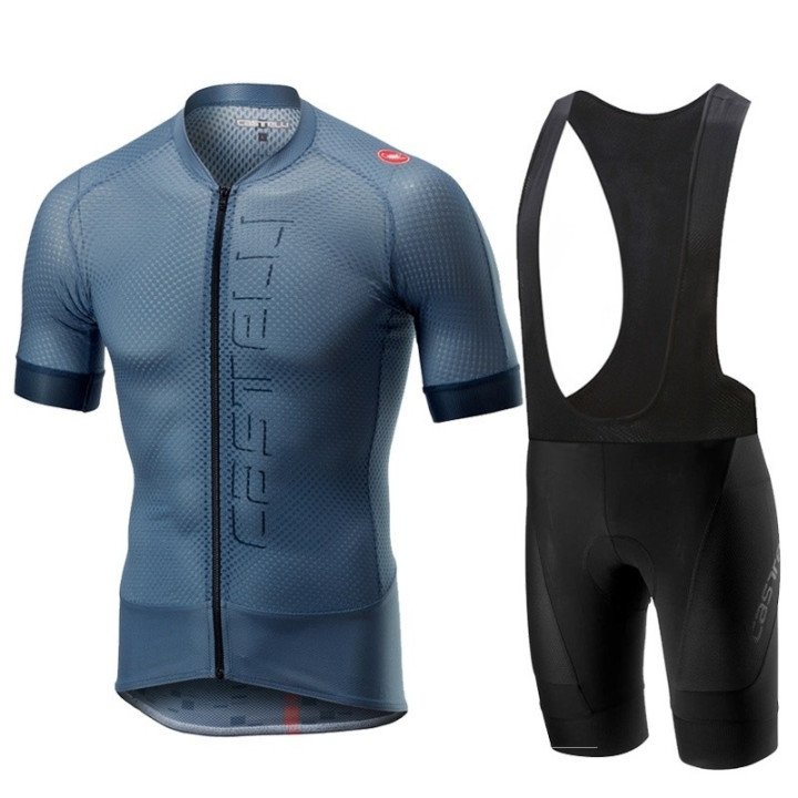 Equipación de Ciclismo Castelli: Conjunto Corto Ideal para tus Rutas