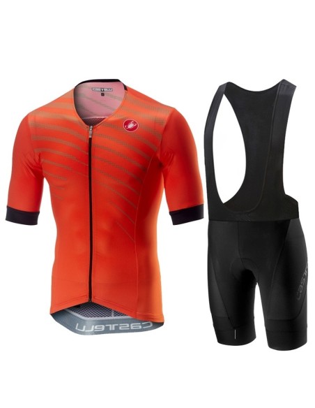 Equipación de Ciclismo Castelli: Conjunto Corto Ideal para Ti