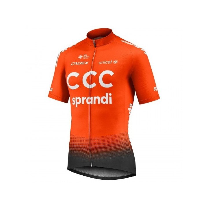 Equipación de Ciclismo CCC: Conjunto Corto y Cómodo