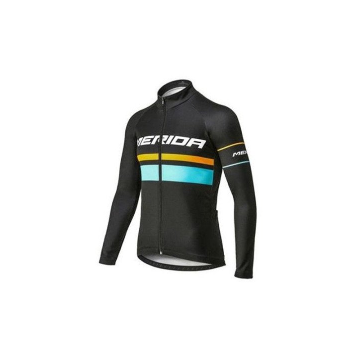 Ropa de ciclismo térmica MERIDA: comodidad y estilo para tus rutas