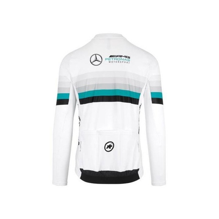 Ropa de ciclismo térmica Mercedes F1 para tus aventuras en bici