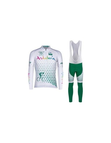 Ropa de ciclismo térmica en Andalucía: conjuntos cómodos y a tu medida