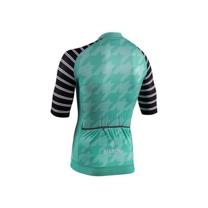 Ropa de ciclismo de verano Bianchi: comodidad y estilo para tus rutas