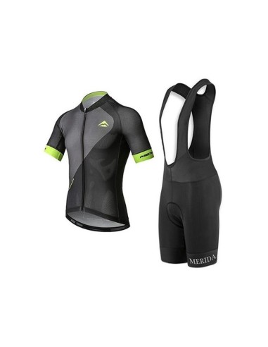 Ropa de ciclismo de verano Merida: comodidad y estilo para tus pedaleadas