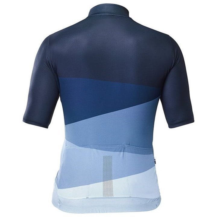 Ropa de ciclismo de verano MAVIC: confort y estilo para tus rutas