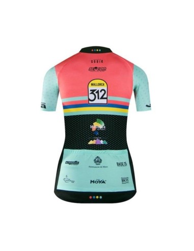 Ropa de ciclismo de verano con tirantes para mujer en Mallorca a buen precio