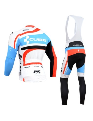 Ropa térmica de ciclismo CUBE que te mantiene cómodo y seco