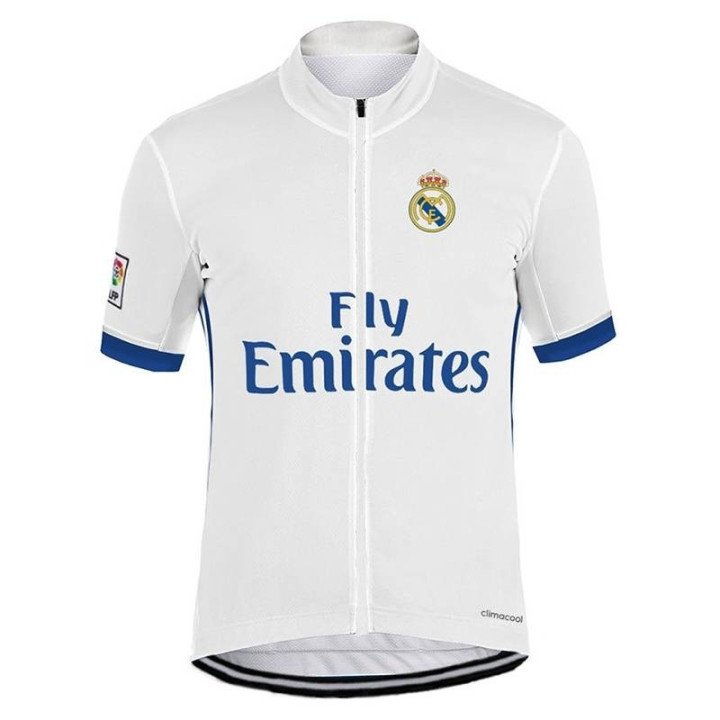 Maillot corto de ciclismo del Real Madrid, comodidad y estilo al pedaleo