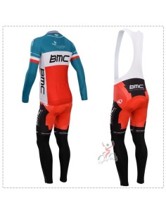 Ropa térmica para ciclistas de BMC que te encantará 2
