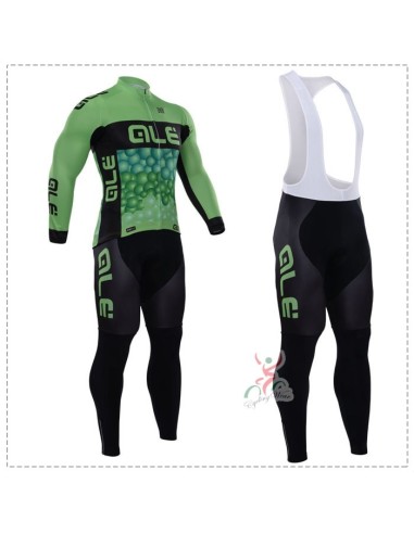 Ropa de ciclismo térmica ALE para mantenerte cómodo en tus rutas