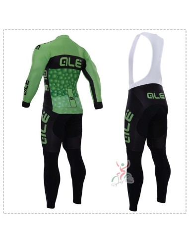 Ropa de ciclismo térmica ALE para mantenerte cómodo en tus rutas