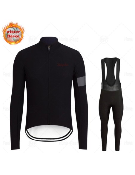 Ropa térmica de ciclismo Rapha: comodidad y estilo para tus rutas