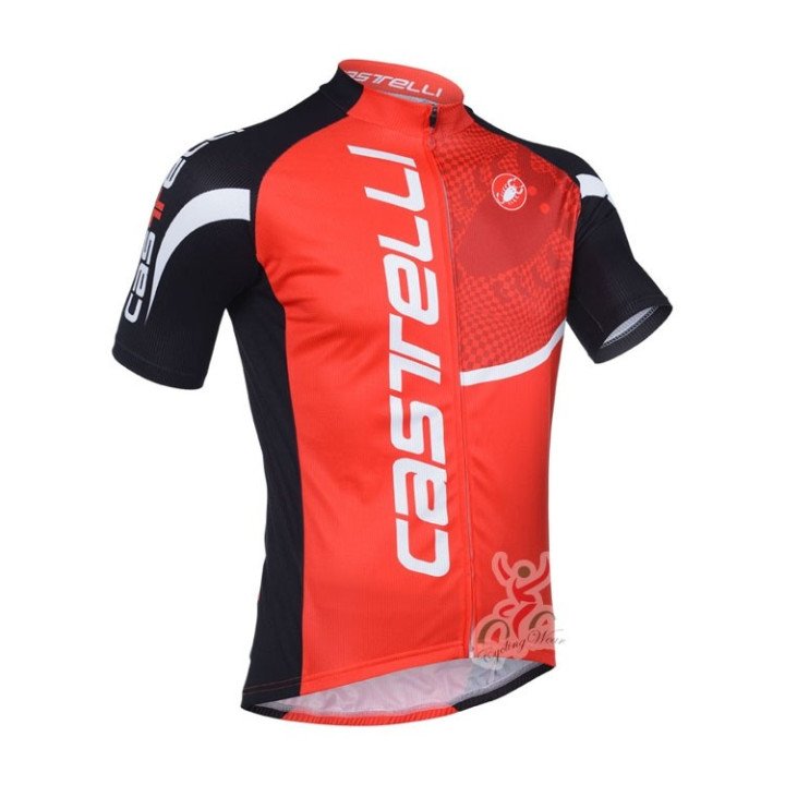 Ropa de ciclismo de verano con tirantes a buen precio 2023