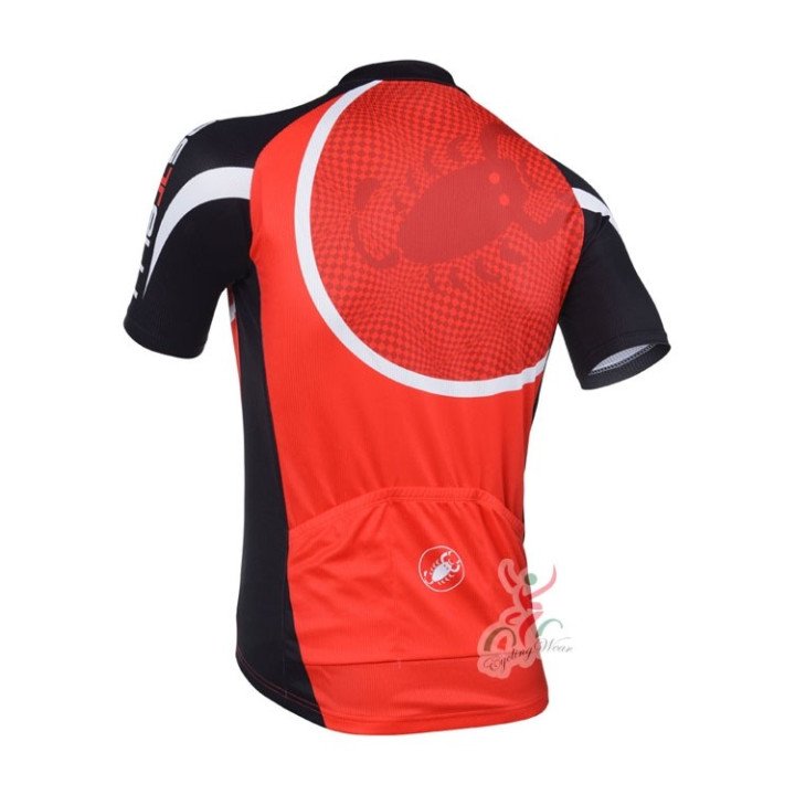 Ropa de ciclismo de verano con tirantes a buen precio 2023