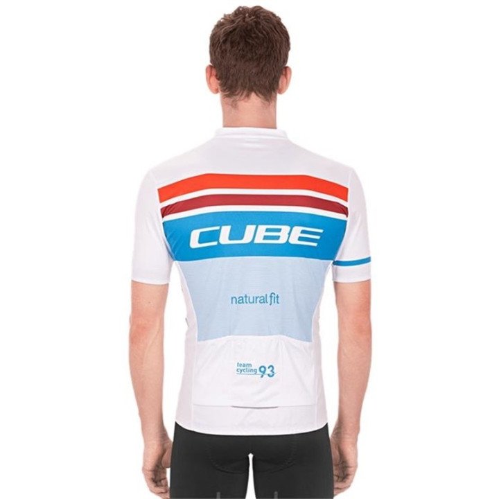 Ropa de Ciclismo Cube: Conjuntos Cortos para Disfrutar tus Rutas