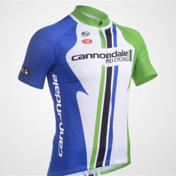 Equipación corta Cannondale para ciclistas: calidad y comodidad a buen precio