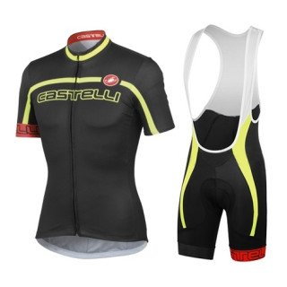 Equipación corta Castelli para ciclistas: comodidad y estilo al mejor precio