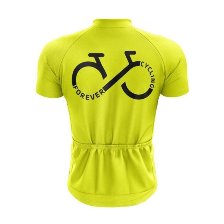Conjunto corto de ciclismo cómodo y fresco para tus rutas