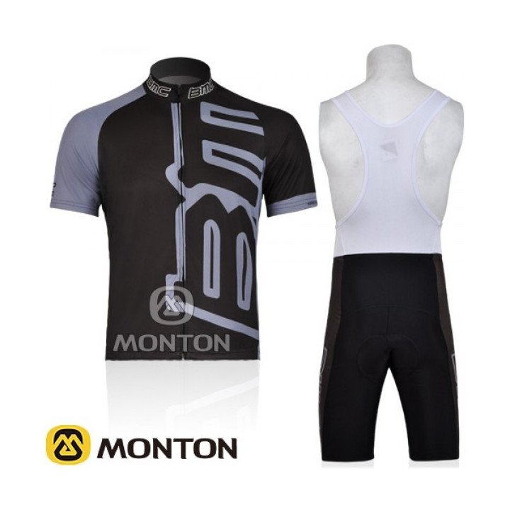 Equipación corta BMC 2023 ideal para tus rutas en bicicleta