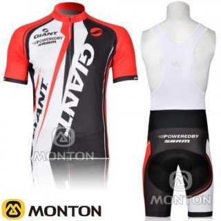 Equipación corta Giant 2023 para disfrutar del ciclismo