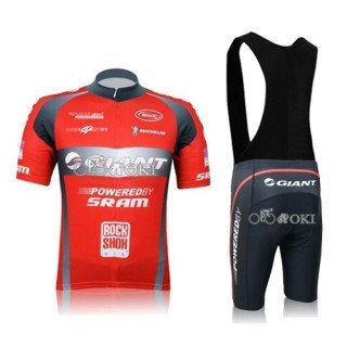 Equipación corta de ciclismo Giant al mejor precio del 2023