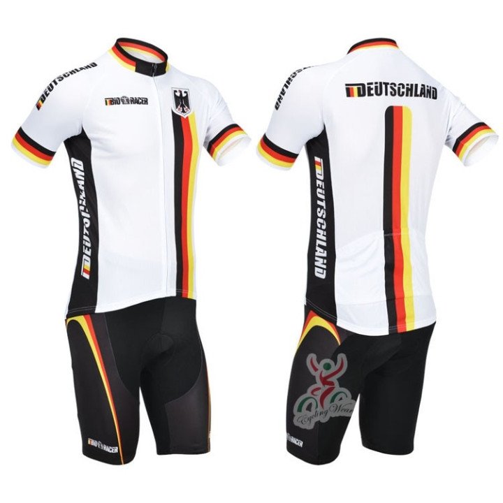 Conjunto corto de ciclismo Deutschland 2023 a buen precio