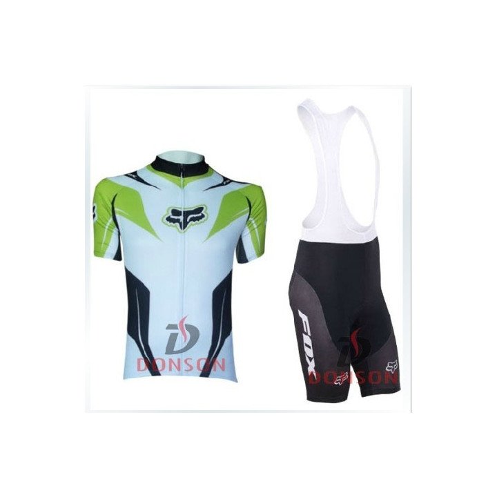 Equipación corta FOX para ciclismo, cómoda y a buen precio