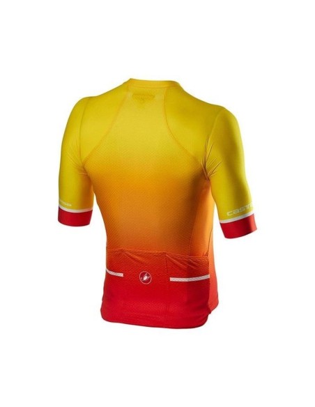 Equipación corta Castelli para ciclistas: calidad y comodidad al mejor precio