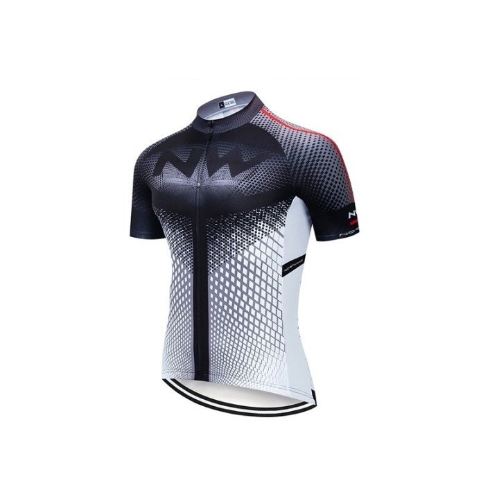 Maillot Ciclista NORTHWAVE ideal para tus rutas en bici